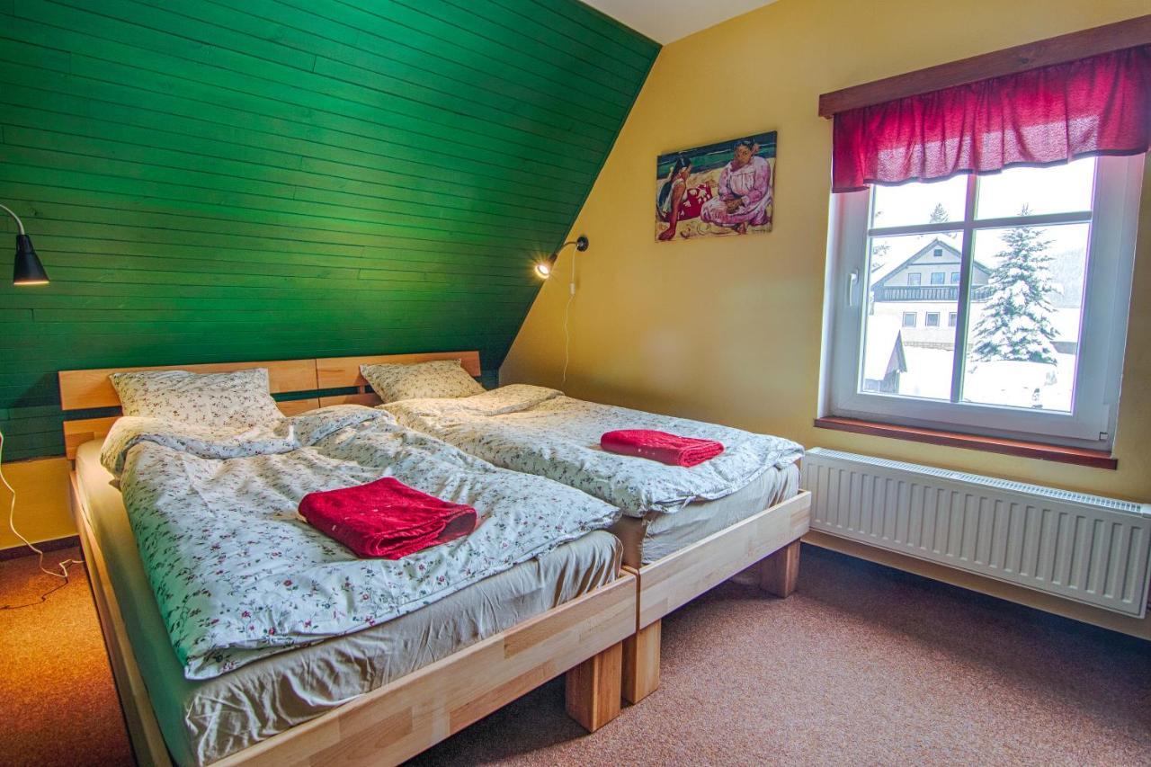 Penzion Slunecnice Rokytnice nad Jizerou Bagian luar foto